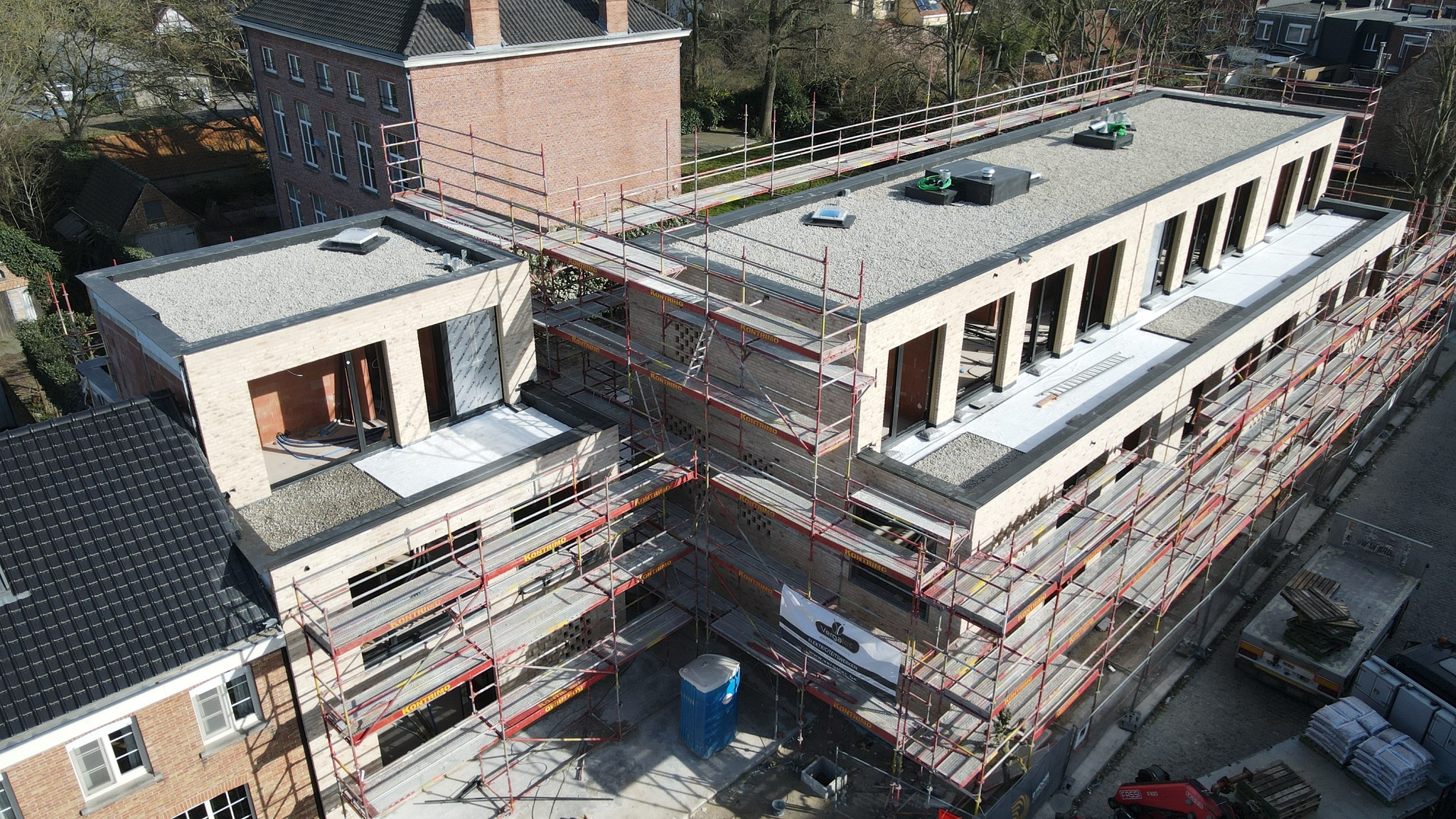 EPDM-meergezinswoning te Maldegem en Sint-Andries met plat EPDM-dak